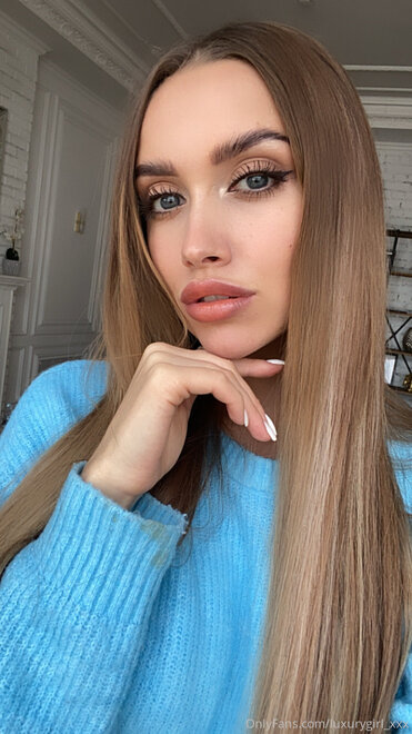 Pics by @onlyforfan_online 69