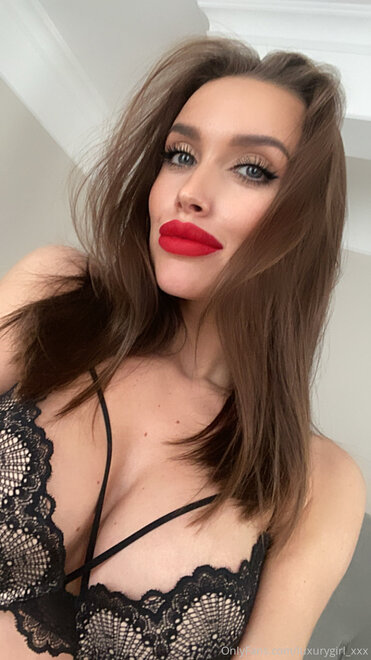 Pics by @onlyforfan_online 100