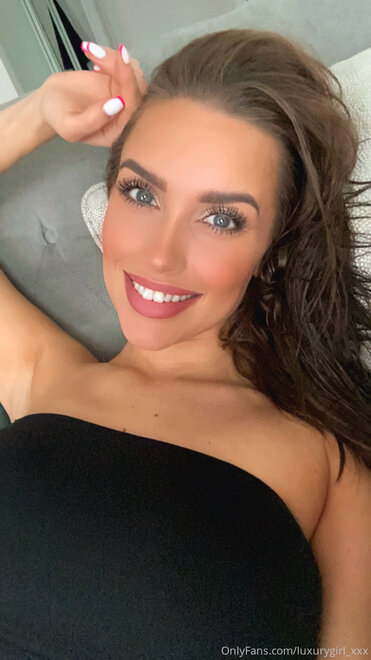 Pics by @onlyforfan_online 117