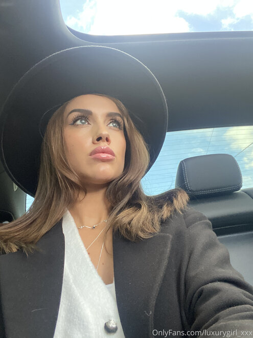 Pics by @onlyforfan_online 412