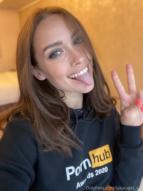 Pics by @onlyforfan_online 436