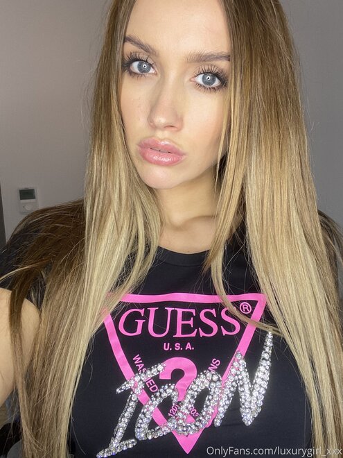 Pics by @onlyforfan_online 443