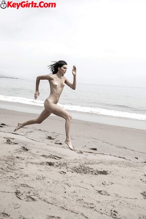 foto amatoriale Kendall Jenner Naked (49 Photos) (24)-ink