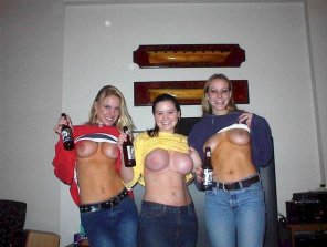 amateur photo Titties 'n Beer: Somehow, the classic combinations just manage to endure