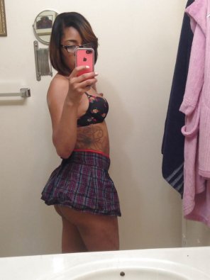 foto amatoriale Went into liquor store wearing this skirt. The clerk couldn\ t be nicer, I kept bending over so he could see my ass, and pussy.