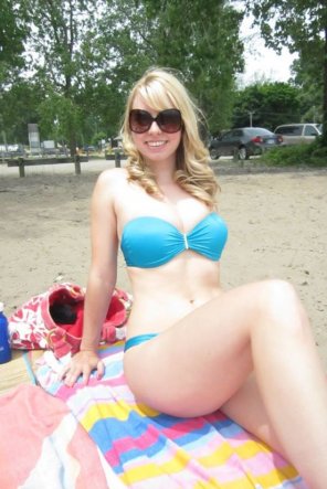 amateurfoto Bikini blonde