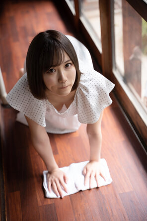 photo amateur けんけん (Kenken - snexxxxxxx) Country Girl - Part 2 - Cleaing the House (9)