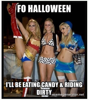 アマチュア写真 Humor-Halloween-I'll-be-eating-candy+riding-dirty_001