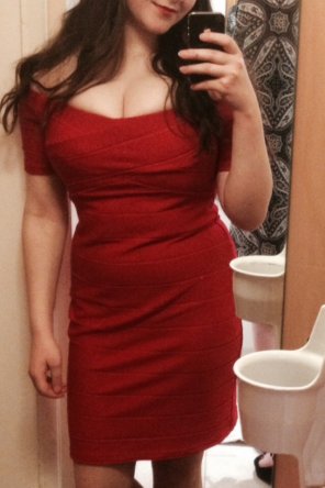 foto amateur Red Dress
