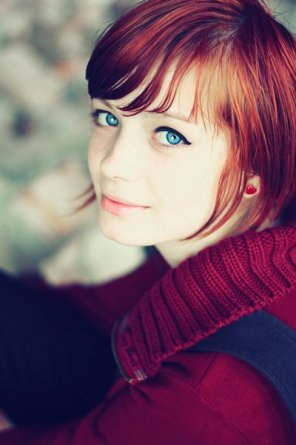 photo amateur Red hair, blue eyes