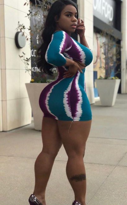 Definitely know as the mom with the phattest ass