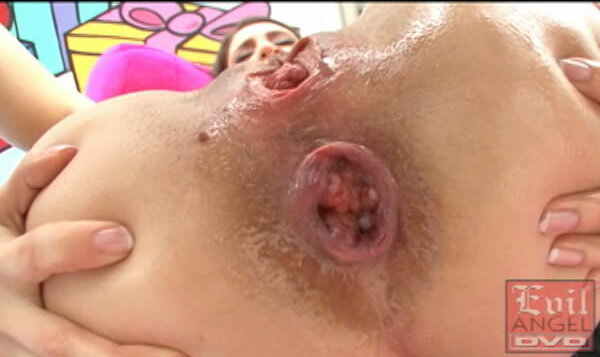 1000009941_medium.flv_snapshot_02