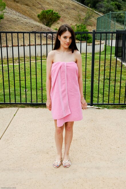 1003ir_image (3) nude