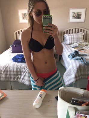 amateur-Foto Tiny and Blonde