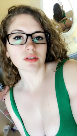 photo amateur Drink a green beer [f]or me today â˜˜ï¸