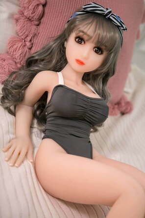 amateur pic japanese-teen-student-love-dolls_87_3