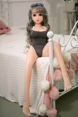 amateur pic japanese-teen-student-love-dolls_87_7