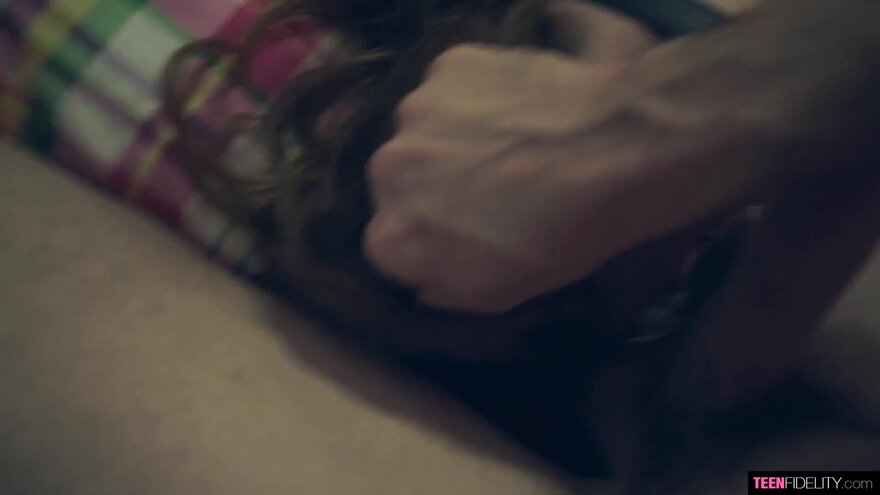 ava-parker-split-screen-teens_1080p.mp4_20240920014807_0143