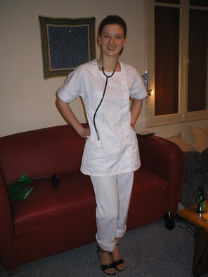photo amateur strip infirmiere 01