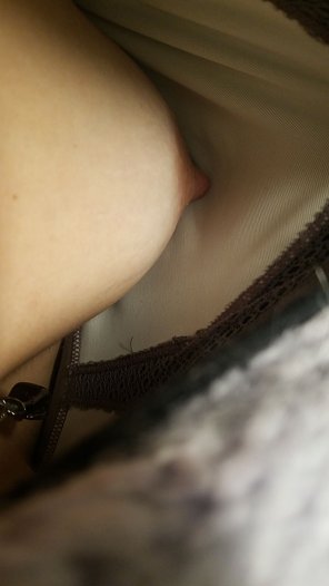 photo amateur [F]elt a little naughty on the bus ride home tonight... Kinda hope someone noticed