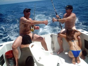 foto amatoriale Go fishing, it would be fun they said!