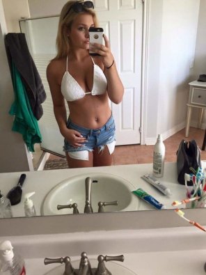amateur pic Clothing Selfie Mirror Photography 