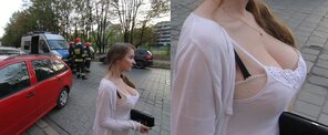 amateurfoto Having two airbags ready for the car accident