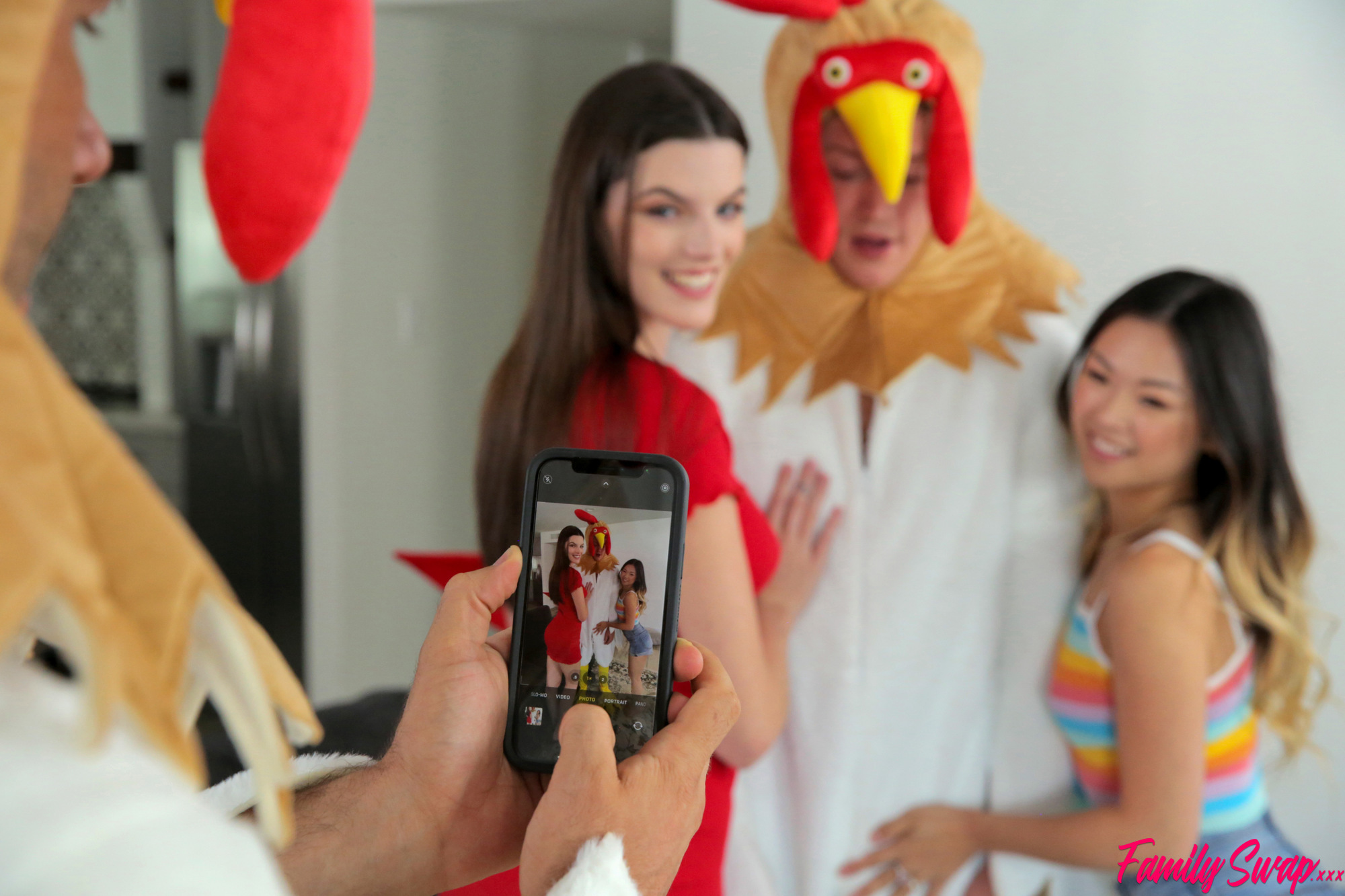 amateur photo LULU CHU PIC1009