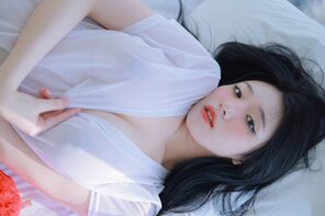 amateur photo Yeon Woo (연우) - Naked (24)