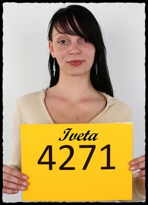 4271 Iveta (1)