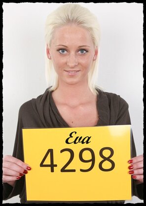4298 Eva (1)