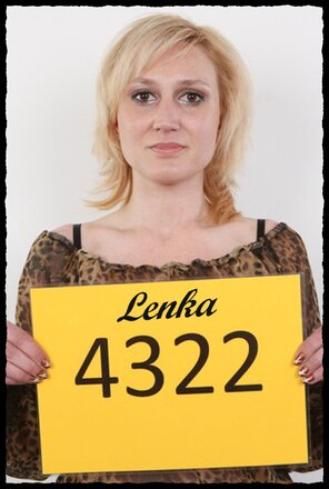 アマチュア写真 4322 Lenka (1)