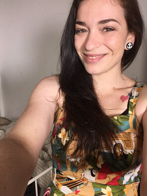 amateur photo 39234547_011_aacf