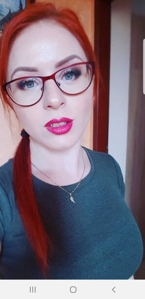 amateur pic redhead (6460)