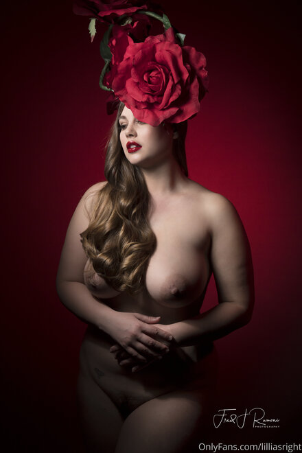 lilliasright-25-08-2020-105320043-Second photo of the day due to 50 in tips f