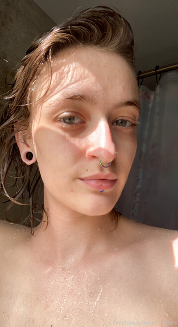 884x1624_6721895eff894f7f2b70450ff76356cd