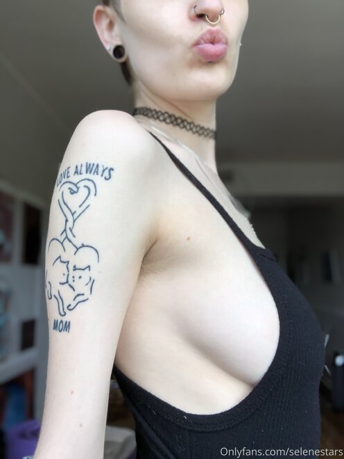 2320x3088_4ab6bcf1a6a28f7f45e1714bc75368cc