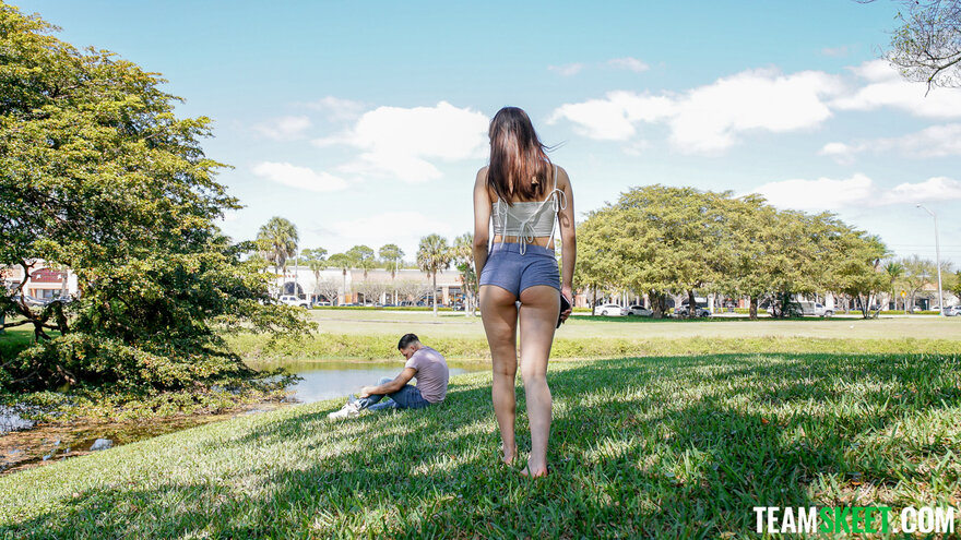 teenpies_honey_hayes_051