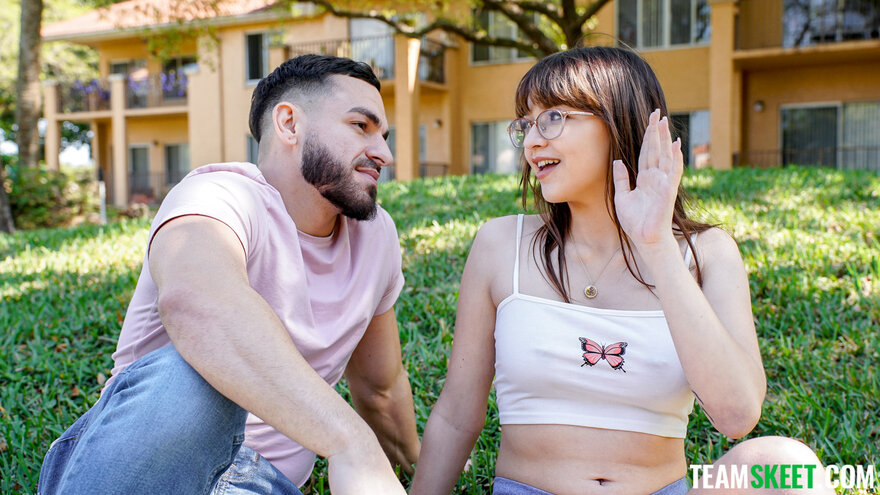 teenpies_honey_hayes_053