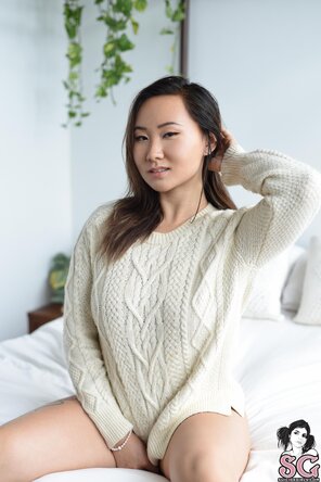 Foxy bbysago – Asian Persuasion – 57 pics