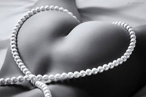 White Pearls nude