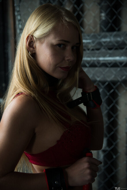 The Life Erotic starring Sarika A Porn Pictures_0004