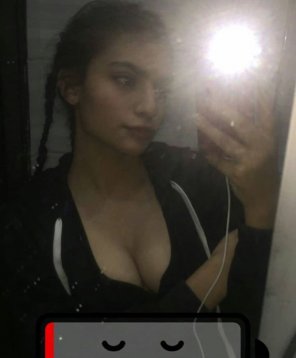 amateur pic Holy boobs