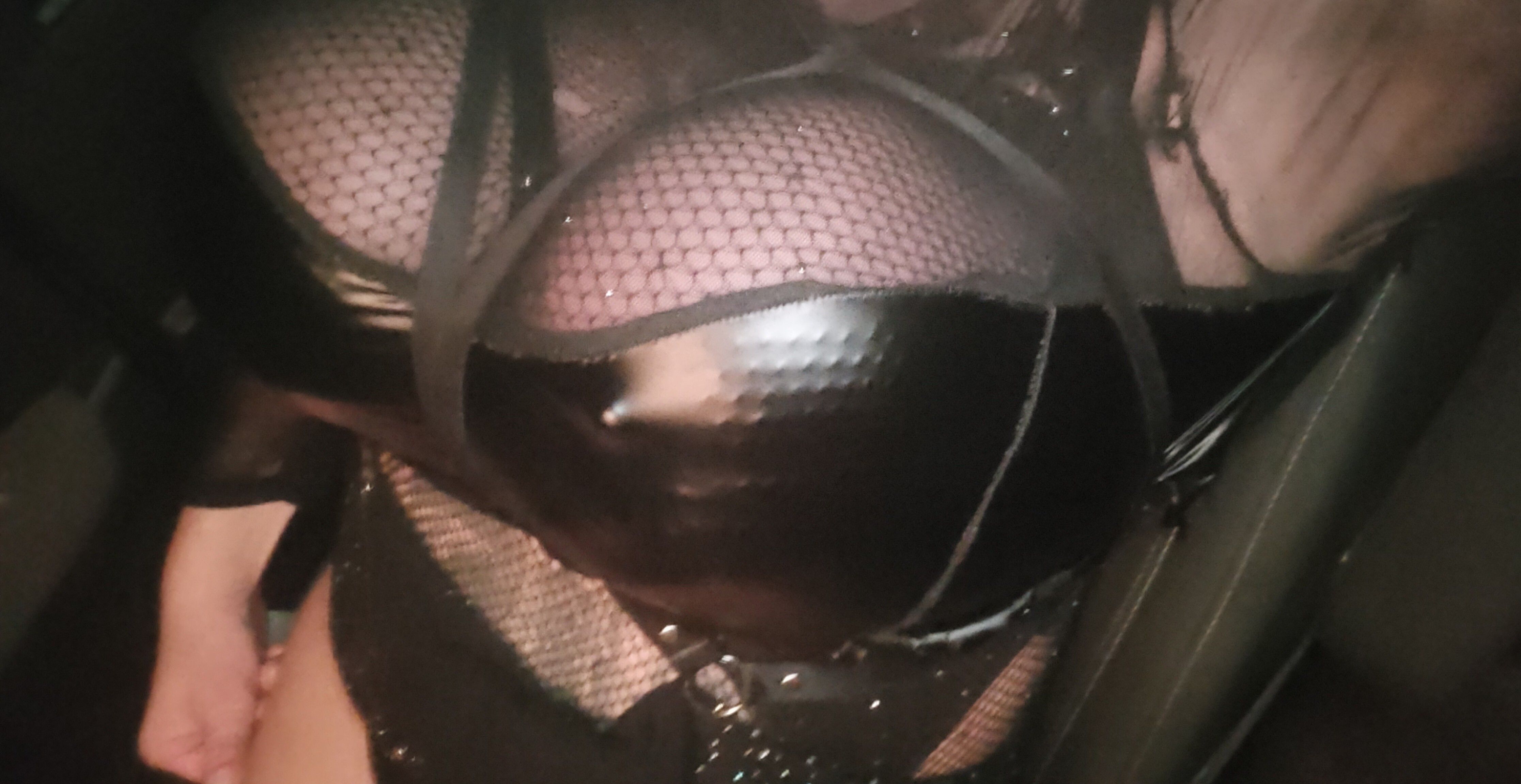 amateur photo 1000149324