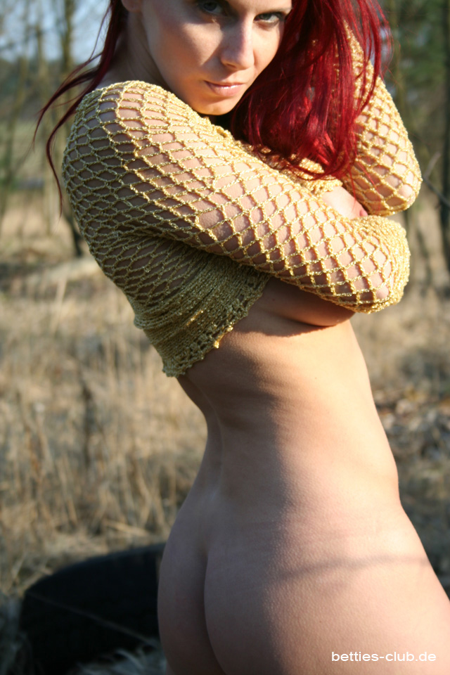 amateur photo bb_goldenskin_122