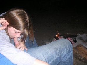 zdjęcie amatorskie nice night for a camp fire.