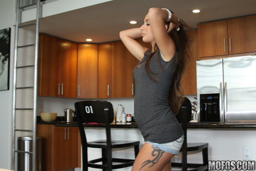 Jynx Maze Mofos - I Know That Girl 2011-02-23 00338