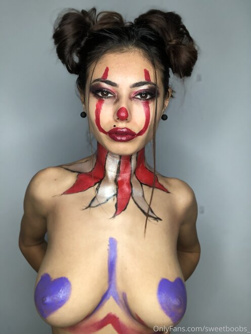 2320x3088_55dea466e52c73fb74dc3a94e6ea4d79