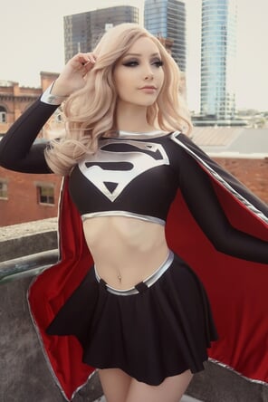 foto amadora Beke-Jacoba-Dark-Supergirl-8