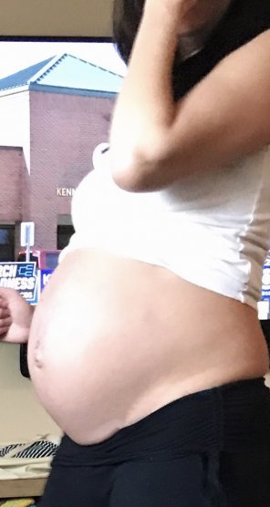 amateur pic I know itâ€™s pretty mild, but about 8.5 months pregnant here